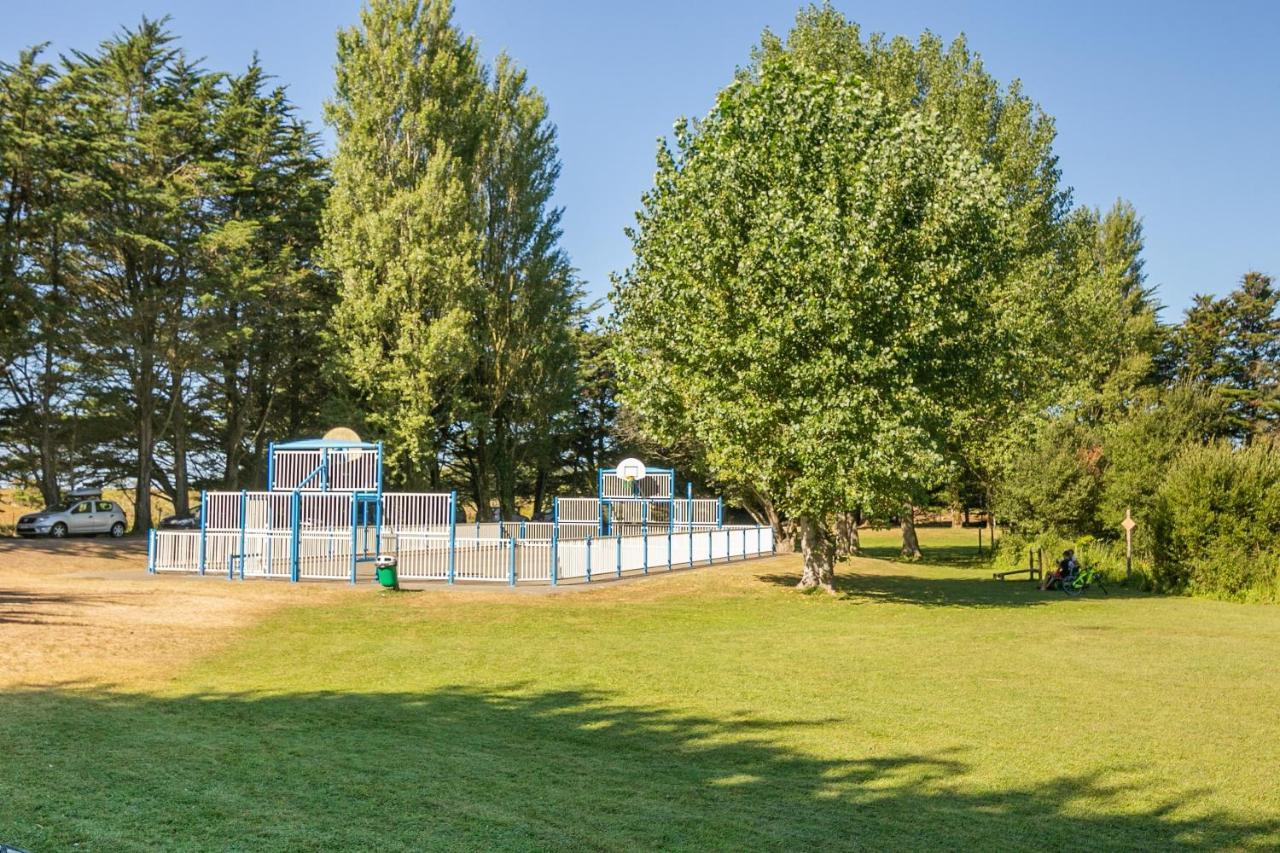 Hotel Camping De Loperhet à Plouharnel Extérieur photo